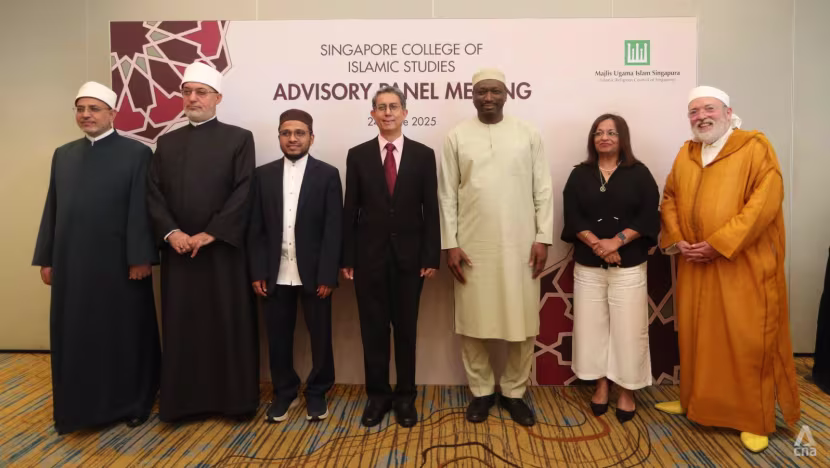 Advisory Panel of Singapore College of Islamic Studies Convenes First Meeting